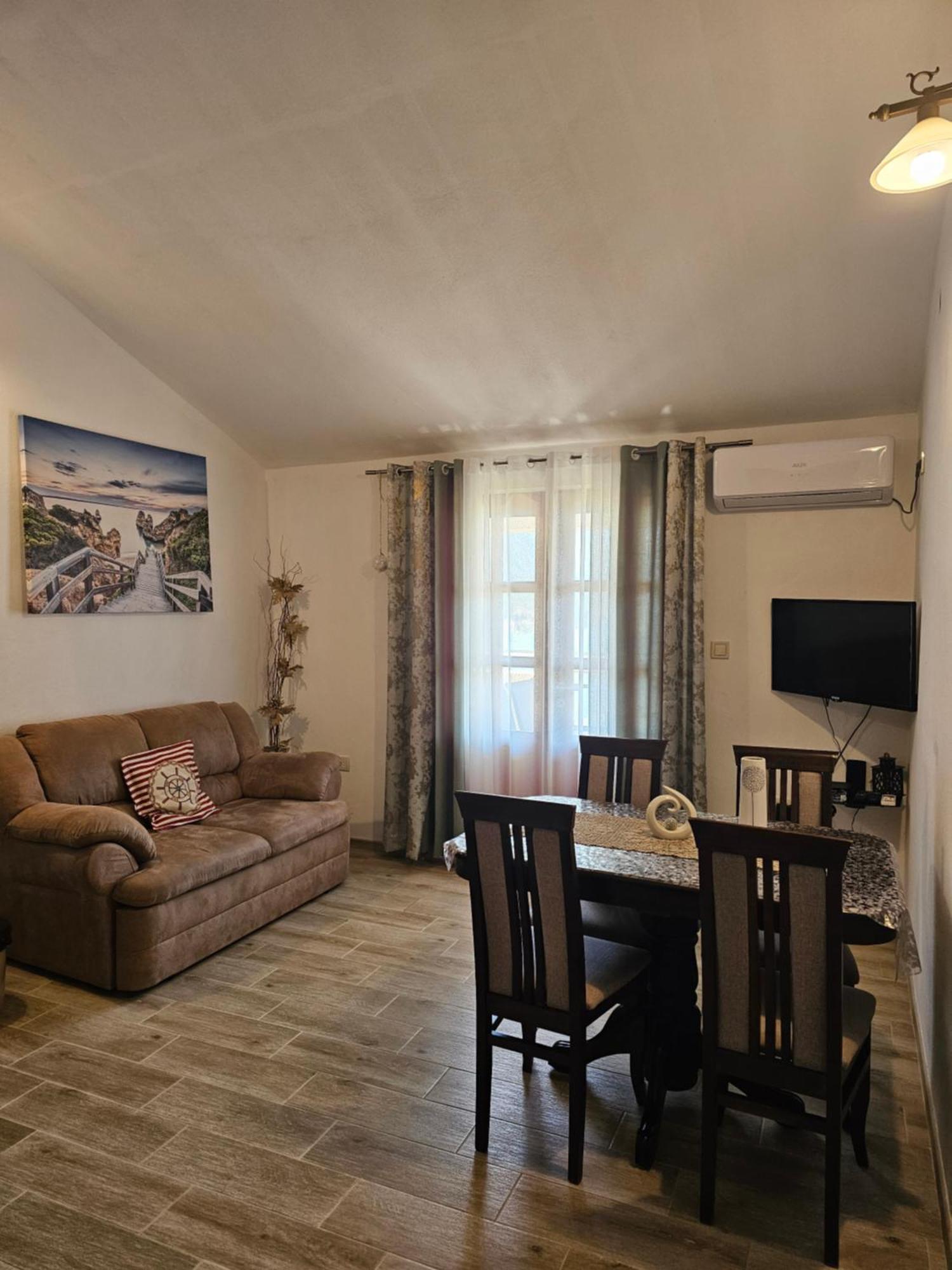 Apartments Nadja Котор Экстерьер фото
